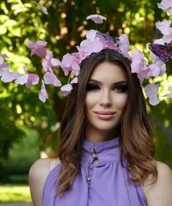 Я настоящая профессионалка, готовая удовлетворить все твои сокровенные желания и фантазии. Мои услуги настолько разнообразны, что ты не сможешь устоять. Релаксирующие массажи, виртуальное общение, страстные эскорт-услуги – это только начало. Тебя ждут нескончаемый поток удовольствия и блаженства. Мои клиенты в Москве говорят, что обо мне можно писать стихи. Посмотри фото и ты поймешь, насколько я сексуальна и искусна. Живу в Москве и готова к незабываемым встречам прямо сейчас! 💋😈🔥 Рита